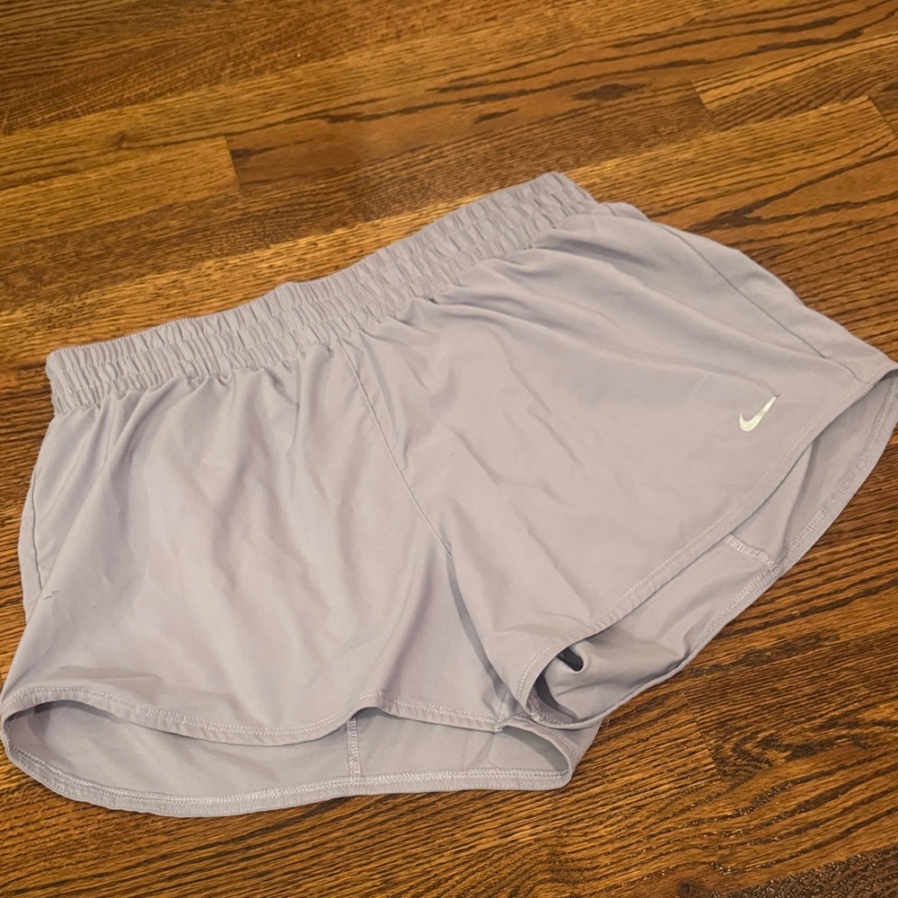 Nike Women's Light Lavender Athletic Running Shorts - Picture 1 of 2